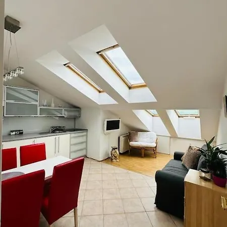 Luna Apartmán